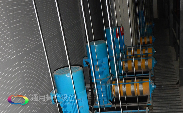 供應(yīng)舞臺專用電動舞臺吊桿機(jī)，拉幕機(jī)，大卷筒等舞臺專用機(jī)械設(shè)備