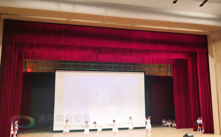 通用舞臺吊桿提醒：火災無小事！舞臺阻燃幕布防火設計面面觀！